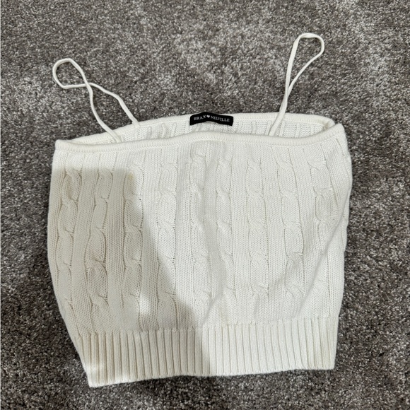 Brandy Melville Tank - Picture 1 of 2